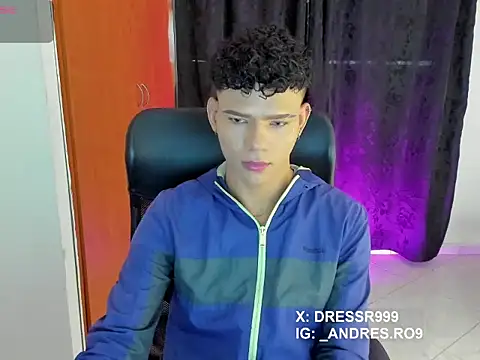 Snapshot of sebascuterouss chatting on April 12, 2026, 11:24 am sebascuterouss online show from April 12, 2026, 11:24 am