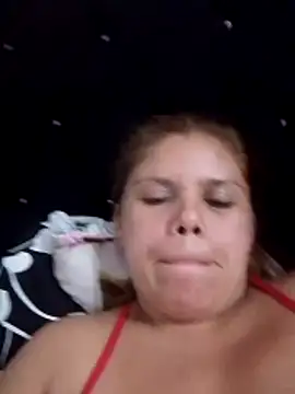 Snapshot of Zafiro_MD chatting on June 7, 2026, 1:49 pm Zafiro MD online show from June 7, 2026, 1:49 pm