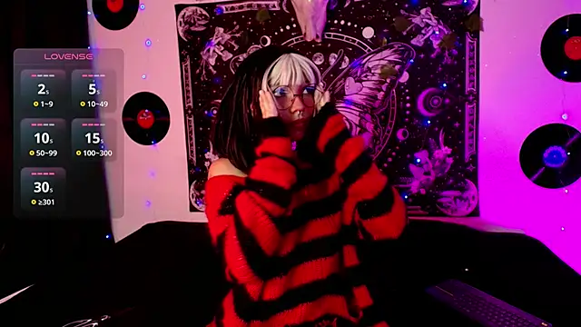 nyxmurtualer666 online show from April 15, 2026, 2:06 am