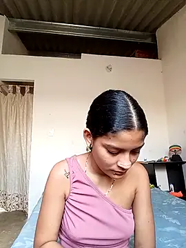 Snapshot of Lyra_Siren chatting on April 9, 2026, 3:40 pm Lyra Siren online show from April 9, 2026, 3:40 pm