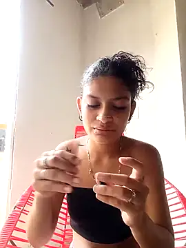 Snapshot of Lyra_Siren chatting on April 15, 2026, 6:23 pm Lyra Siren online show from April 15, 2026, 6:23 pm