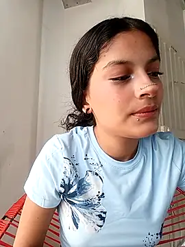 Snapshot of Lyra_Siren chatting on April 14, 2026, 4:34 pm Lyra Siren online show from April 14, 2026, 4:34 pm