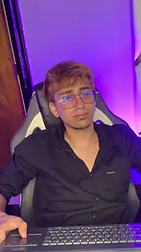 JeremySanders1  online show from April 11, 2026, 3:14 am