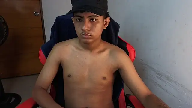 darknigthx online show from April 2, 2026, 4:08 am