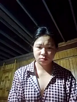 kiss-my online show from April 15, 2026, 10:32 pm