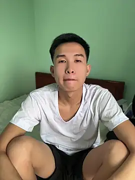 Snapshot of tuanhip chatting on April 15, 2026, 3:34 am tuanhip online show from April 15, 2026, 3:34 am