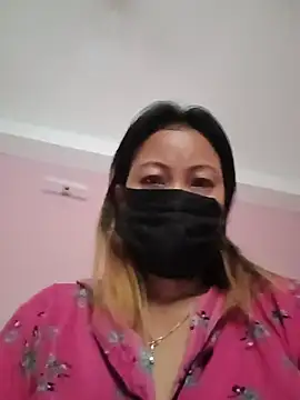 Bristy BigBoobs online show from June 24, 2026, 12:53 am