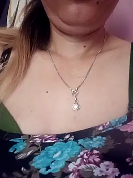 Snapshot of Bristy_BigBoobs chatting on April 12, 2026, 3:10 am Bristy BigBoobs online show from April 12, 2026, 3:10 am