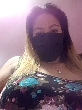 Snapshot of Bristy_BigBoobs chatting on April 12, 2026, 3:15 pm Bristy BigBoobs online show from April 12, 2026, 3:15 pm