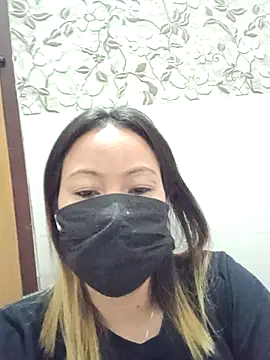 Bristy BigBoobs online show from May 9, 2026, 4:10 pm