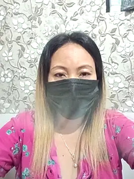 Snapshot of Bristy_BigBoobs chatting on April 15, 2026, 3:49 pm Bristy BigBoobs online show from April 15, 2026, 3:49 pm