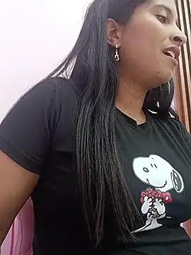 Snapshot of SofiaMendez1_ chatting on May 27, 2026, 3:30 pm SofiaMendez1 online show from May 27, 2026, 3:30 pm