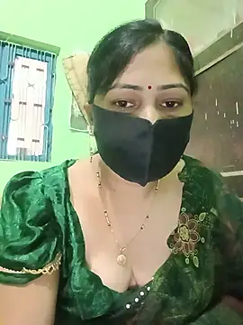 Pinki-girl online show from June 15, 2026, 5:18 am