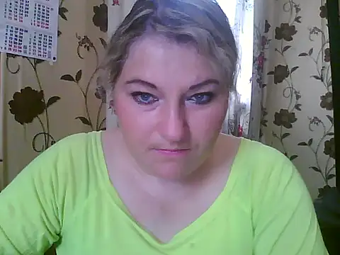 Xuliganka86 online show from April 3, 2026, 8:21 am