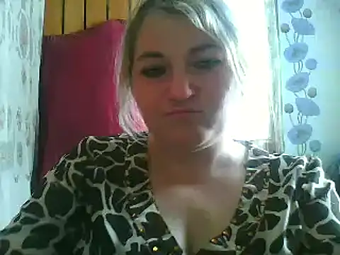 Xuliganka86 online show from April 17, 2026, 10:07 am