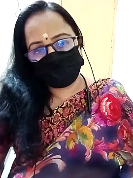 Snapshot of monisha_cam chatting on April 29, 2026, 2:54 pm monisha cam online show from April 29, 2026, 2:54 pm