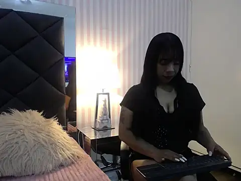 Snapshot of Samy_Lee01 chatting on April 11, 2026, 11:47 am Samy Lee01 online show from April 11, 2026, 11:47 am