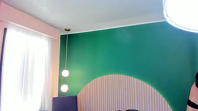 Snapshot of Alicecoule_ chatting on May 28, 2026, 11:49 am Alicecoule online show from May 28, 2026, 11:49 am