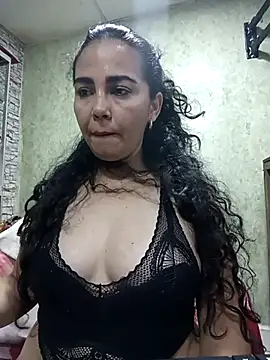 Emily Divi69 online show from April 6, 2026, 3:35 am