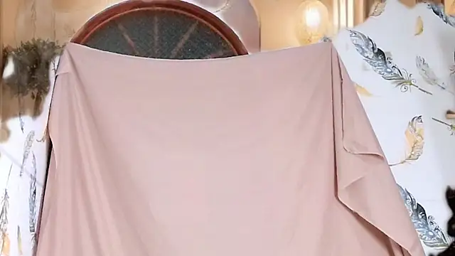 Ivy ss1881 online show from April 17, 2026, 1:41 am