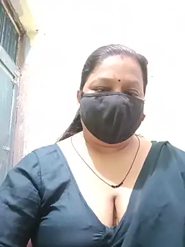 PINKI 024 online show from June 6, 2026, 5:56 am