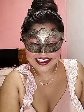 Snapshot of Maskedcurves chatting on May 2, 2026, 4:12 pm Maskedcurves online show from May 2, 2026, 4:12 pm
