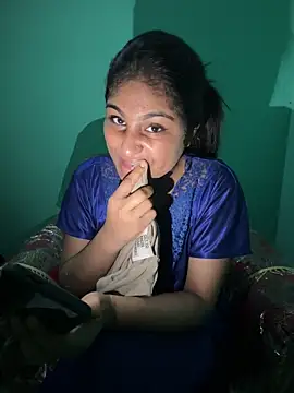 Snapshot of Rabeyaakter09 chatting on April 14, 2026, 5:51 pm Rabeyaakter09 online show from April 14, 2026, 5:51 pm