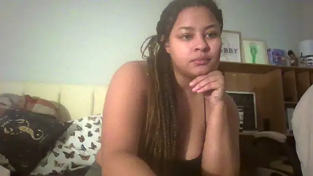 madzbailey online show from April 3, 2026, 1:39 pm