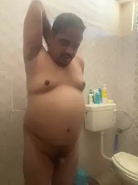 Snapshot of Amit_sa chatting on June 4, 2026, 5:01 am Amit sa online show from June 4, 2026, 5:01 am