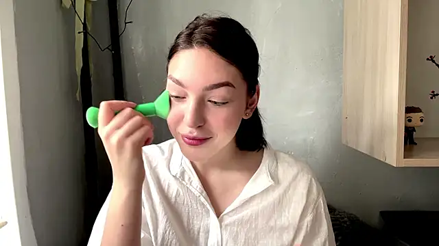 Snapshot of SinfulStarlight chatting on April 11, 2026, 5:15 am SinfulStarlight online show from April 11, 2026, 5:15 am