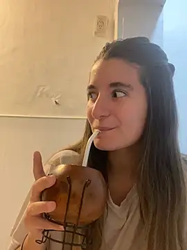 Malvitaxx online show from April 4, 2026, 5:58 am