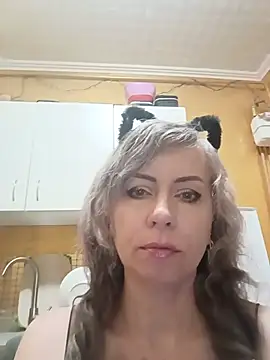 TaynaSecret online show from May 28, 2026, 8:37 pm