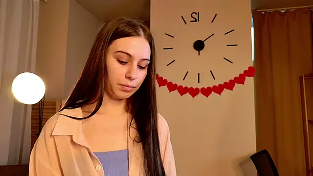 Snapshot of museofmind chatting on April 4, 2026, 2:56 pm museofmind online show from April 4, 2026, 2:56 pm