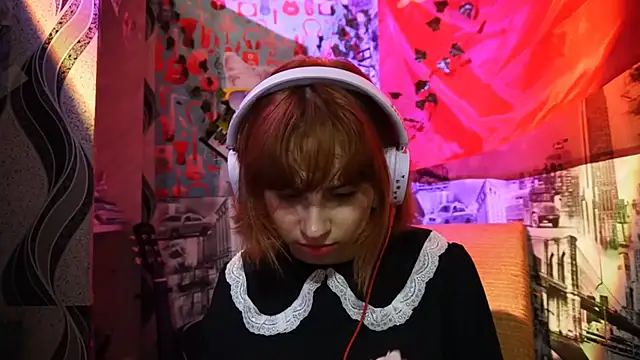 Snapshot of Janet_Vibes chatting on April 7, 2026, 7:15 pm Janet Vibes online show from April 7, 2026, 7:15 pm