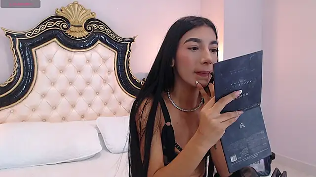 Snapshot of BonnyCandy chatting on April 14, 2026, 11:48 am BonnyCandy online show from April 14, 2026, 11:48 am