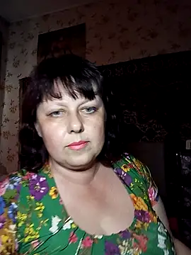 AuroKaria online show from April 11, 2026, 9:57 am