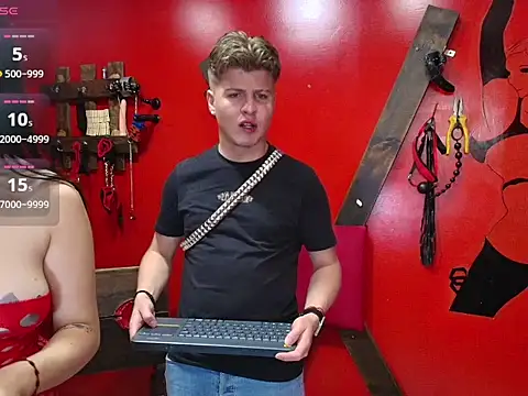 Justiin and brianna BDSM online show from April 6, 2026, 1:01 pm