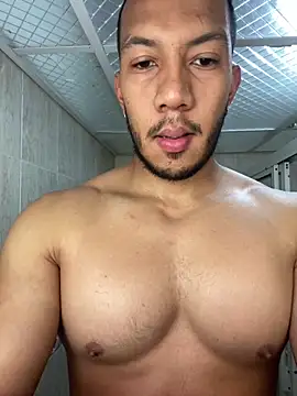 georgeholl online show from April 11, 2026, 5:49 pm