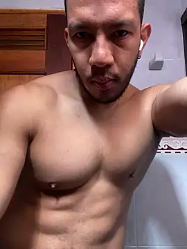 georgeholl online show from April 7, 2026, 3:47 pm