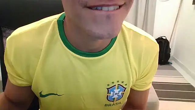 Snapshot of Dg_rj chatting on June 24, 2026, 11:02 pm Dg rj online show from June 24, 2026, 11:02 pm