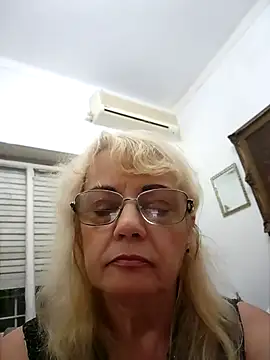 MatureElegantWidow online show from April 15, 2026, 1:00 am