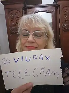 MatureElegantWidow online show from June 13, 2026, 1:58 am