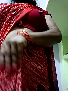 SEEMA 012 online show from May 27, 2026, 4:31 am