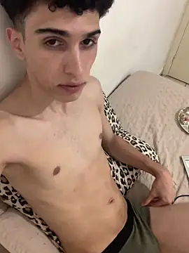 caiomateo online show from April 3, 2026, 5:14 am