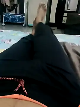 Snapshot of rajsinghfucking chatting on April 9, 2026, 1:07 am rajsinghfucking online show from April 9, 2026, 1:07 am