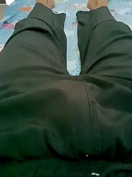 Snapshot of rajsinghfucking chatting on April 7, 2026, 5:09 am rajsinghfucking online show from April 7, 2026, 5:09 am