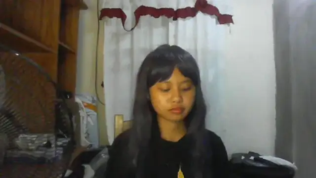 Snapshot of BethelScholnick chatting on April 9, 2026, 11:38 am BethelScholnick online show from April 9, 2026, 11:38 am