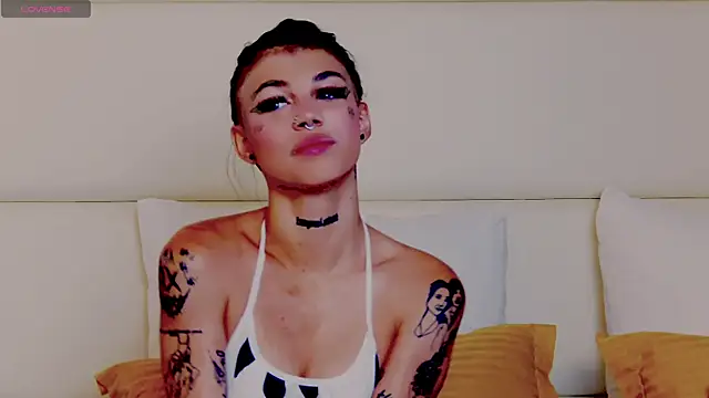 YasminnStorm online show from July 9, 2026, 6:47 am