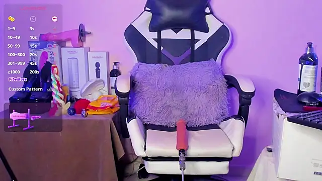 kattia deluchixxx online show from April 5, 2026, 4:52 am