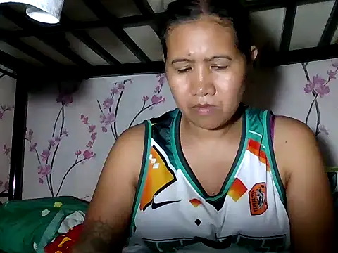 Snapshot of _SweetSmile chatting on April 11, 2026, 8:40 am SweetSmile online show from April 11, 2026, 8:40 am